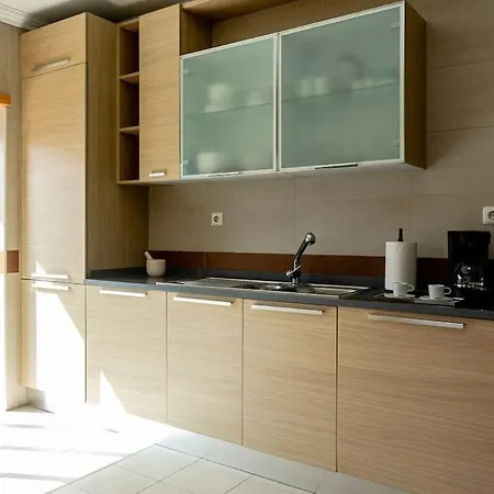 Lägenhet Caldas W/ Ac & Fast Net *