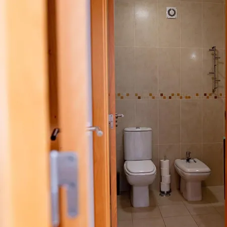 Caldas W/ Ac & Fast Net Apartamento Caldas Da Rainha