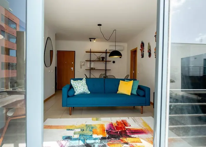 Caldas W/ Ac & Fast Net * 卡尔达斯达·赖尼亚