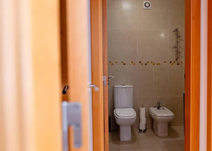 Caldas W/ Ac & Fast Net * 卡尔达斯达·赖尼亚